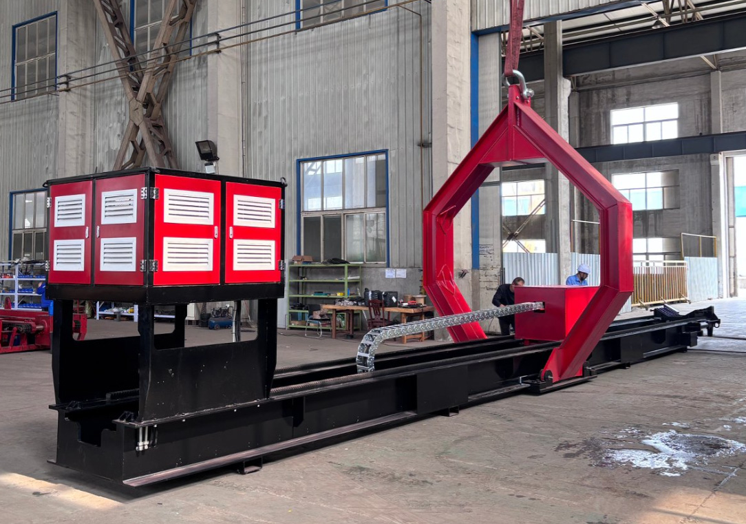 45T tube bundle extractor during factory assembly