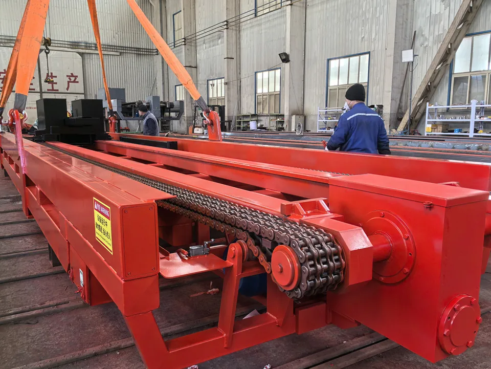 Drive chain and mechanical structure on a Qingwei electric tube bundle extractor