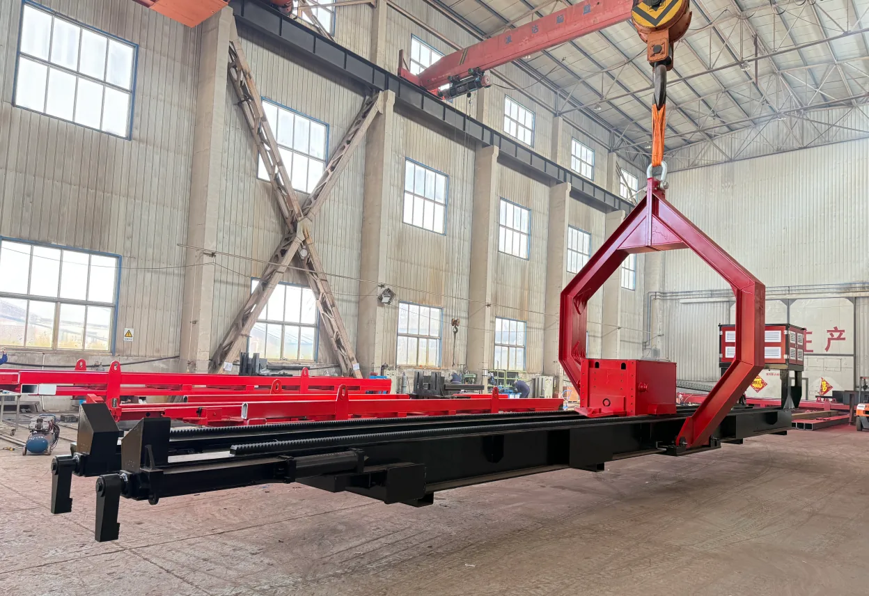 Diesel bundle extractor prepared for heat exchanger maintenance work in the Qingwei workshop