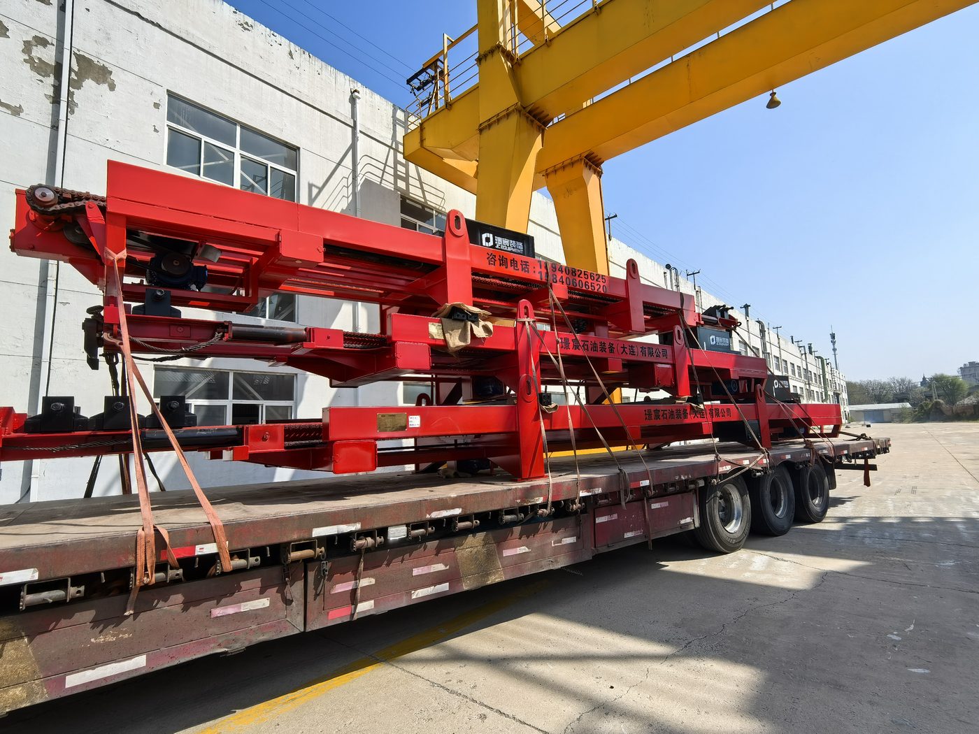 Tube bundle extractor pulling force selection for heat exchanger maintenance